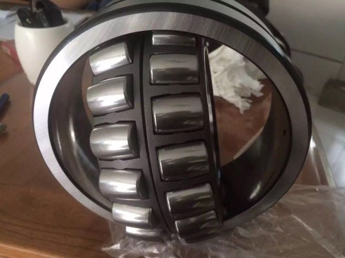 Spherical roller bearing (3)